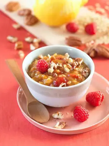Risotto au nectar d’abricot, framboises et noix de pécan